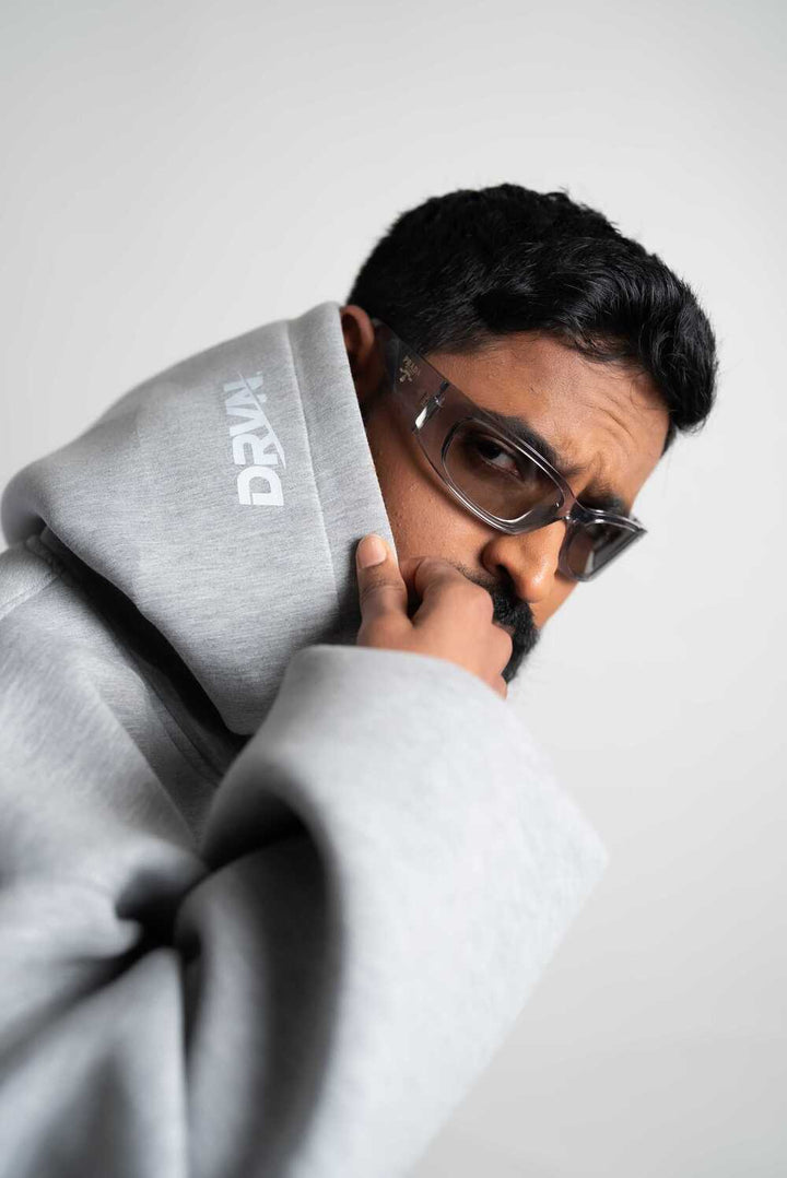 13/11 QUANTUM DRVN HOODIE (grey)