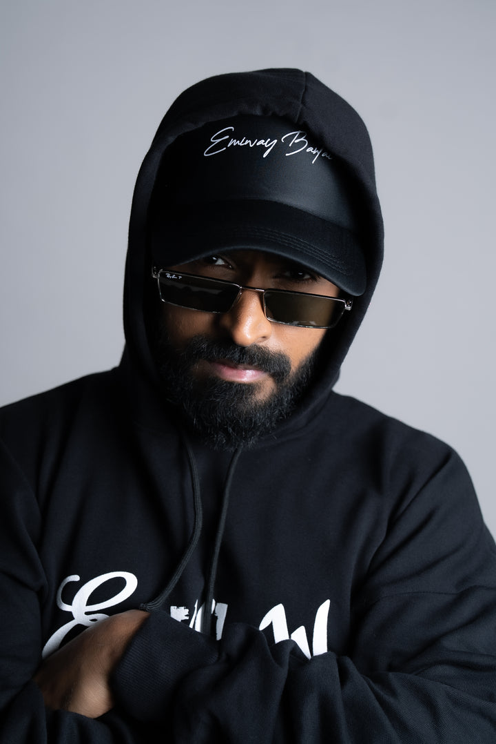 EB SIGNATURE BLACK CAP