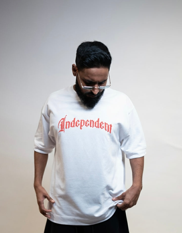 INDEPENDENT WHITE ( oversized t shirt )